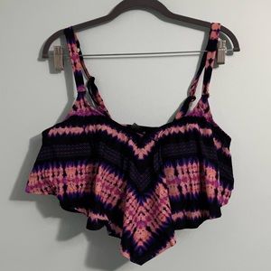 Torrid Wireless Flounce Bikini Top - Size 2